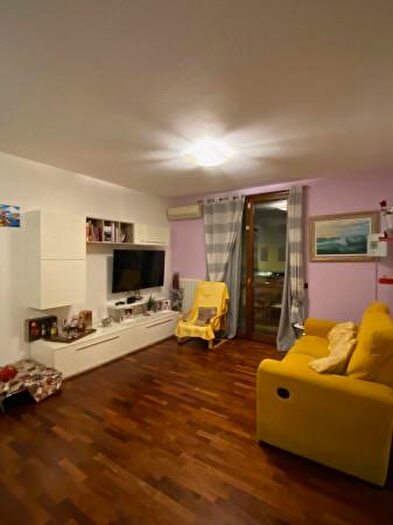 Casa con 5 locali in vendita in Scandiano