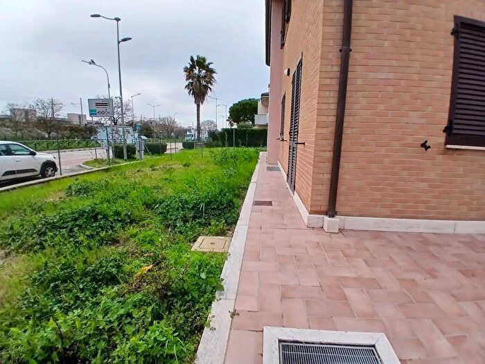 Casa con 5 locali in vendita in Via Milano, Porto SantElpidio