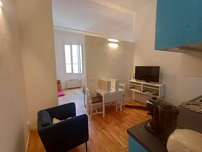 Appartamento monolocale in affitto in Via Santo Stefano, Santo Stefano, Bologna
