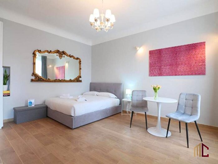 Appartamento monolocale in affitto in Via Giuseppe Meda, Ascanio Sforza, Milano