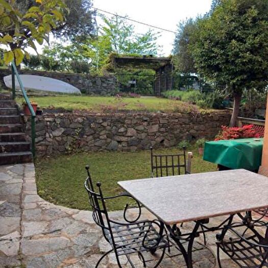 Casa trilocale in vendita in Via Postetta, Celle Ligure