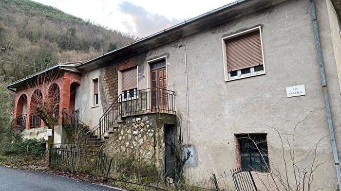 Casa trilocale in vendita in Località Case Sparse Colli, Ferentillo