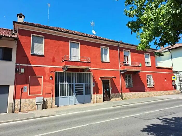 Appartamento trilocale in vendita in Via Monviso, Saluzzo