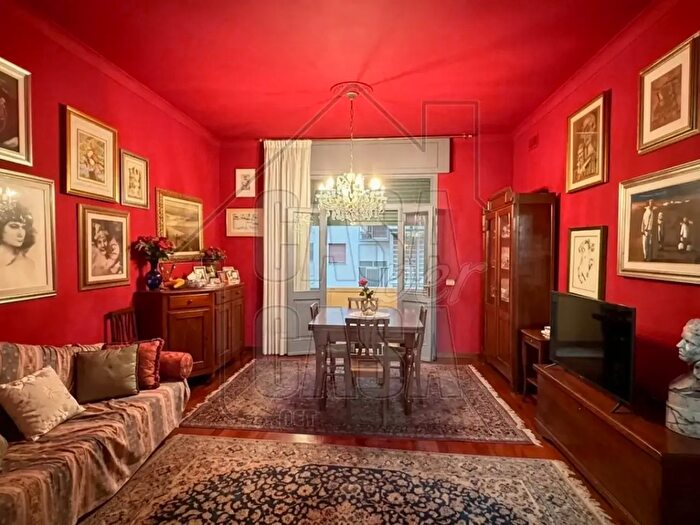 Appartamento quadrilocale in vendita in Via Trieste, Padova