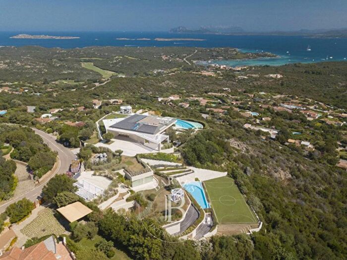 Casa con 6 locali in affitto in Porto Cervo, Arzachena