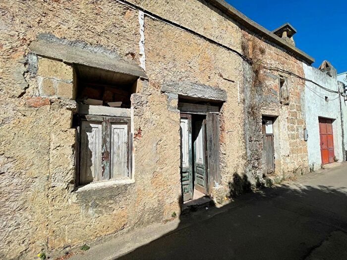 Casa quadrilocale in vendita in Via Forno, Alliste