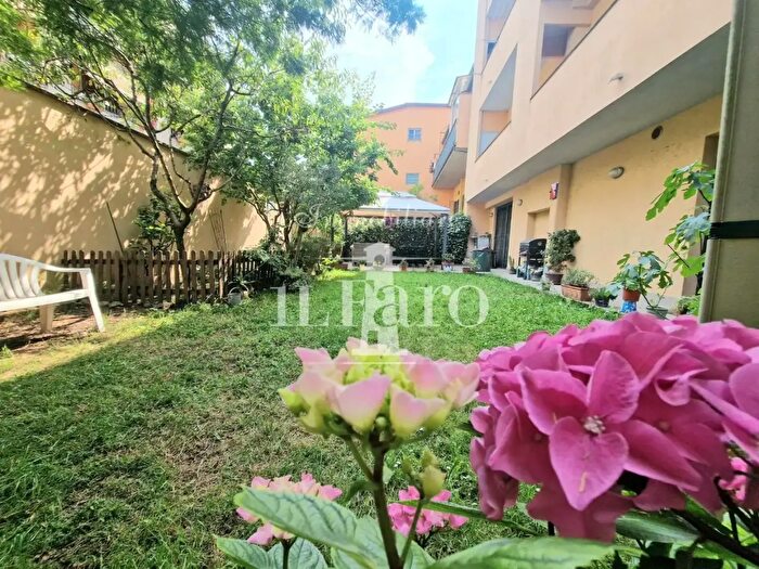 Appartamento con 5 locali in vendita in I Peretola, Firenze