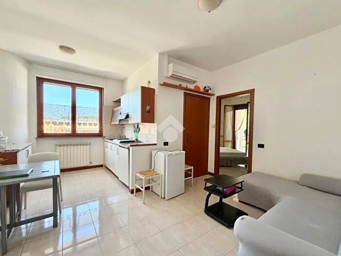 Appartamento bilocale in vendita in Via Giuseppe Vismara, Viterbo