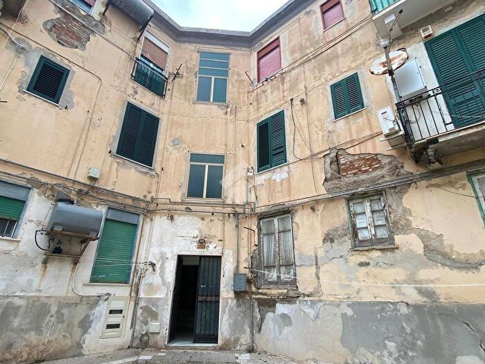 Appartamento bilocale in affitto in Via Via Buganza, Quartiere Americano, Messina