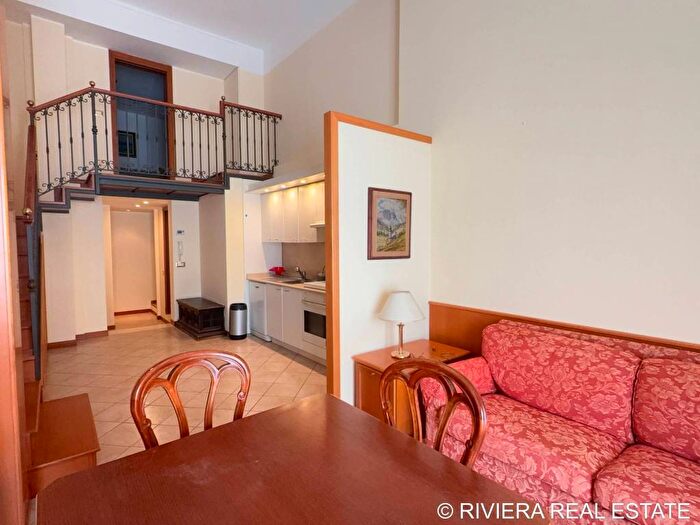 Appartamento bilocale in affitto in Via Ludovico Lazzaro Zamenhof, Corso San Gottardo, Milano