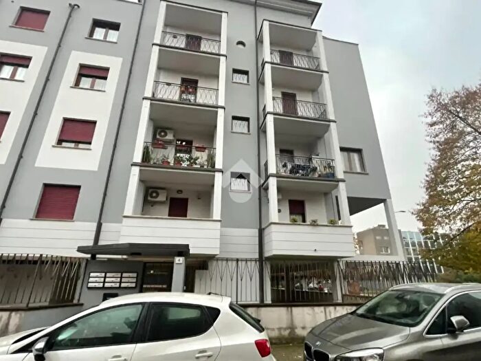 Appartamento bilocale in affitto in Via Vincenzo Civerchio, Brescia