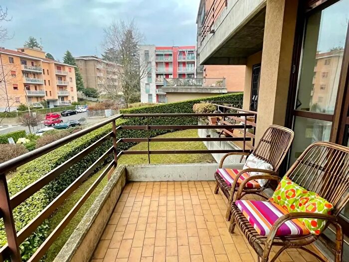 Appartamento monolocale in affitto in Via Goldoni, Varese