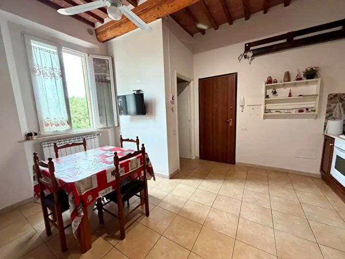Appartamento trilocale in vendita in a II Giugno, Empoli
