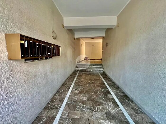 Appartamento quadrilocale in vendita in Via Guido Dorso, Cosenza