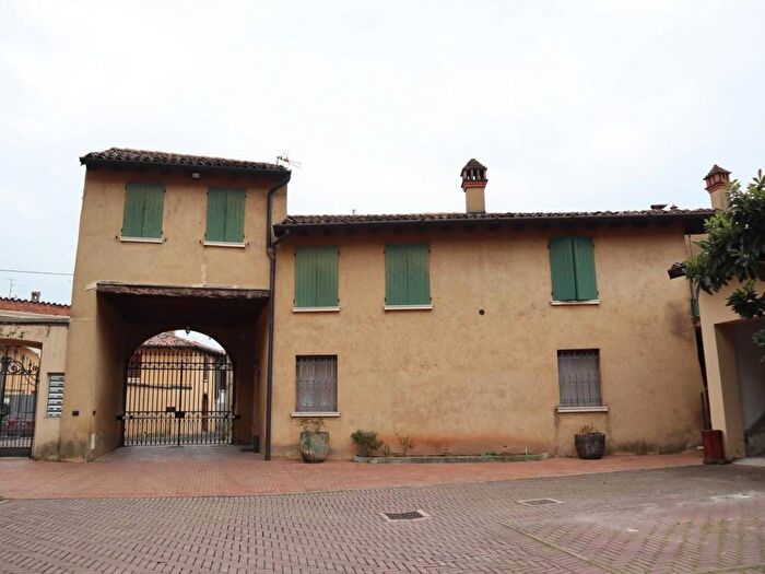 Appartamento trilocale in affitto in Via Guglielmo Marconi, Centro, Collebeato