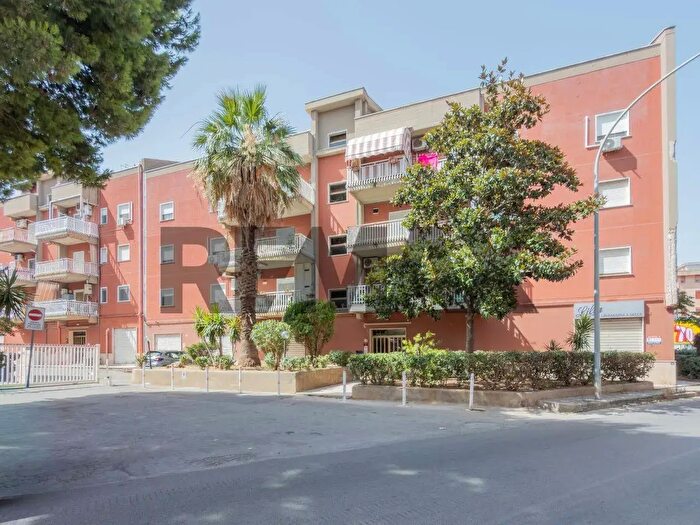 Appartamento quadrilocale in vendita in Via Vecchia di Borgetto, Partinico