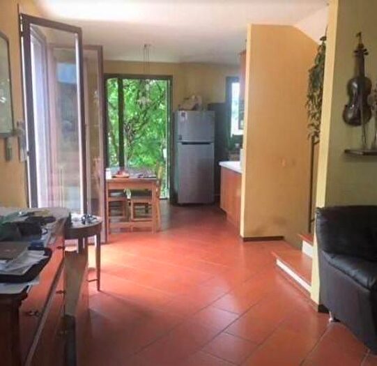 Casa con 6 locali in vendita in Rivalta, Reggio Emilia