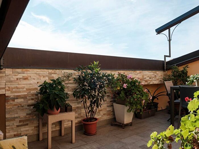 Appartamento trilocale in affitto in Via Mazzini, Magenta Arnaldo, Brescia
