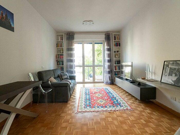 Appartamento quadrilocale in affitto in Via Angelo Poliziano, Sempione, Milano