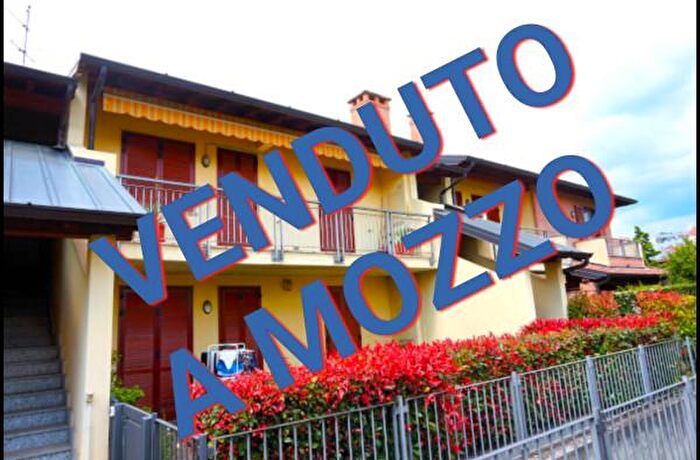 Appartamento trilocale in vendita in Mozzo