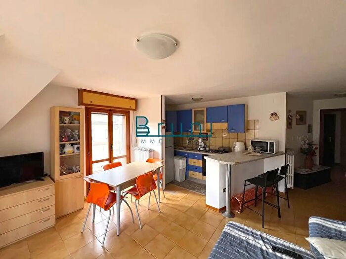 Appartamento trilocale in vendita in Via Miramare, Monteprandone