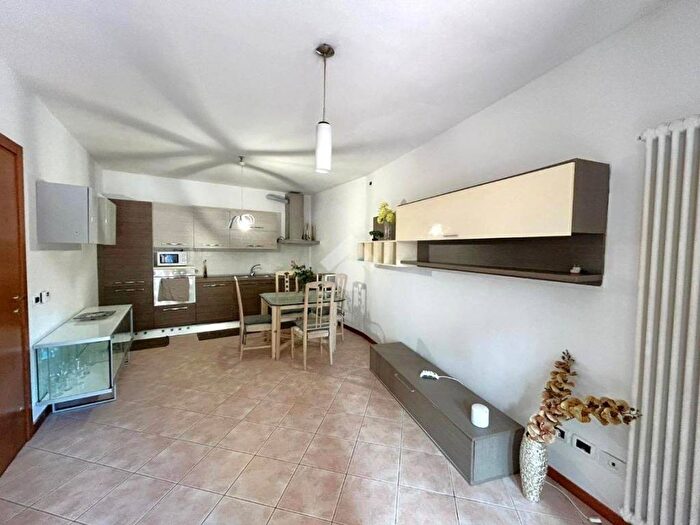 Appartamento trilocale in affitto in Viale Trento, Piscine San Paolo, Vicenza