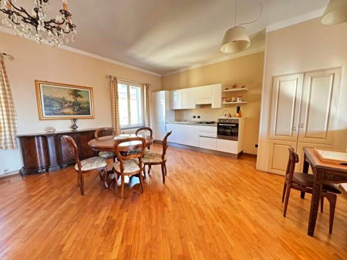 Appartamento trilocale in vendita in Voghera