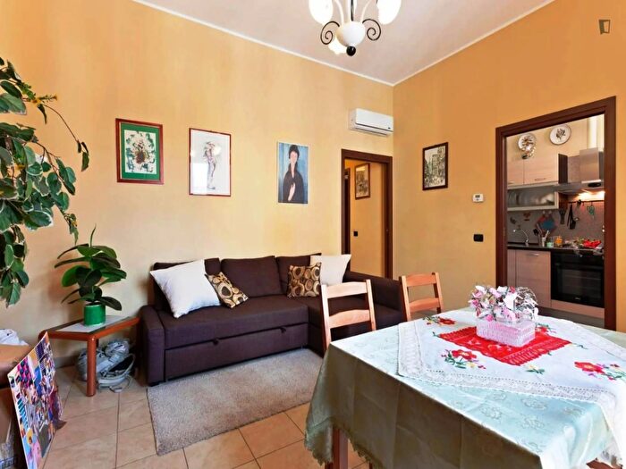 Appartamento trilocale in affitto in Milano MM Piola Via Lippi, Milano