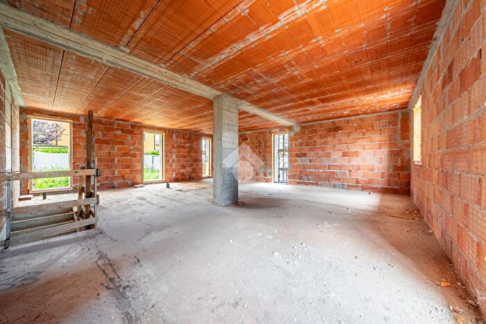 Appartamento trilocale in vendita in Via Santa Margherita, Montecchia Di Crosara