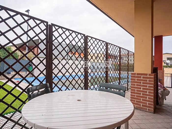 Appartamento bilocale in vendita in Via Solferino, Sirmione