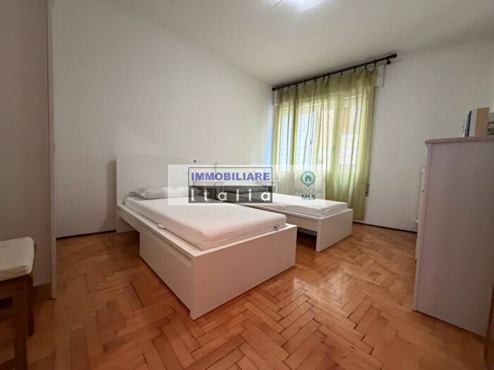 Appartamento bilocale in affitto in via delle piazze, Piazze Duomo, Padova