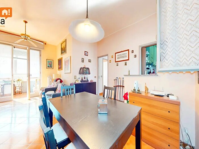 Appartamento quadrilocale in vendita in Via F R Lamennais, Milano