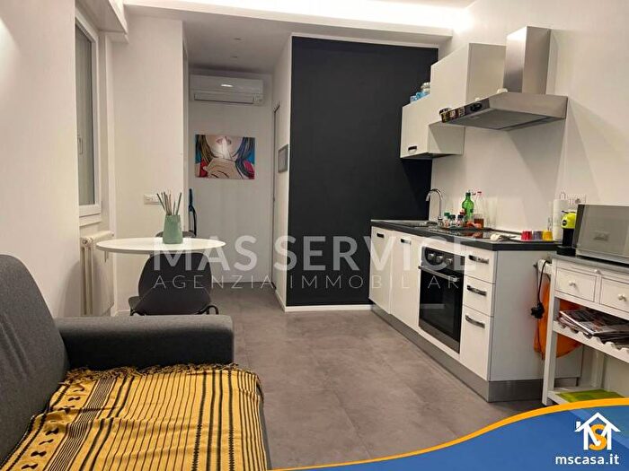 Appartamento bilocale in affitto in Piazzale Roberto Ardigò, Ardeatino Montagnola, Roma