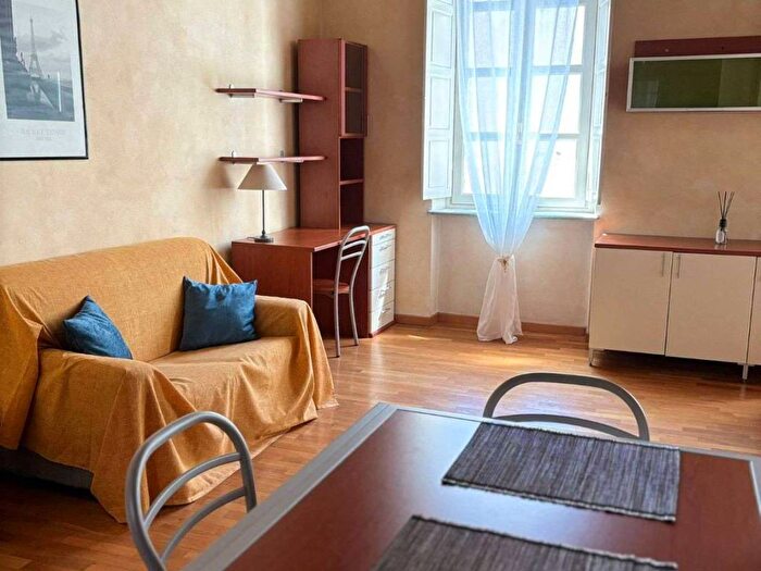 Appartamento monolocale in affitto in via GIOLITTI, Via Roma, Torino