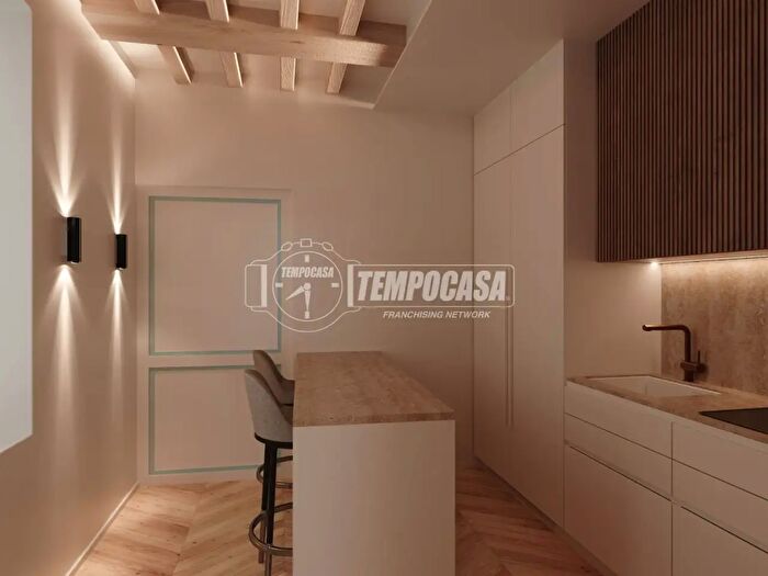 Appartamento trilocale in vendita in Borgo Regale, Parma