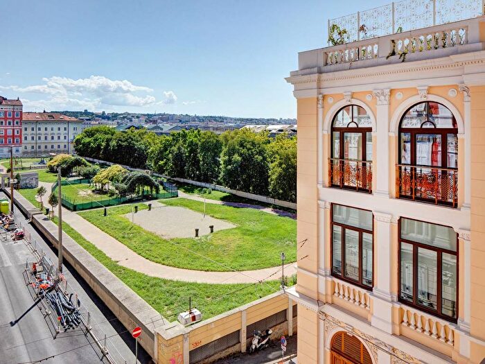 Appartamento bilocale in affitto in Roiano, Trieste