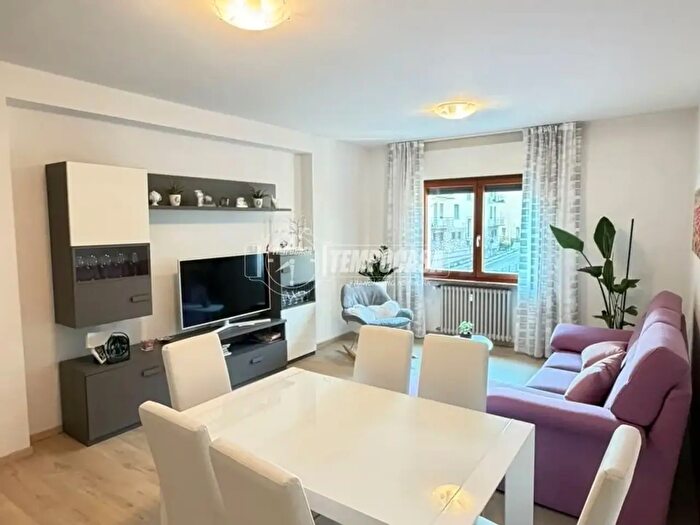 Appartamento quadrilocale in vendita in Via Simon da Cusighe, Belluno