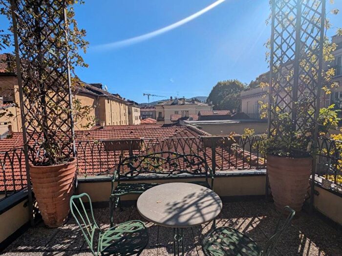 Appartamento quadrilocale in affitto in Via Carlo Alberto, Via Roma, Torino