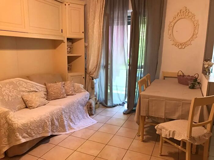 Appartamento monolocale in affitto in Via Marco d'Agrate, Milano