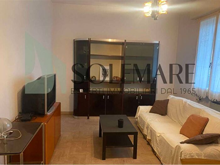 Appartamento trilocale in affitto in Via Della Libertà, Cesenatico Levante, Cesenatico