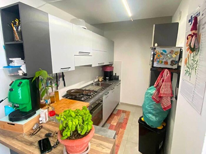 Appartamento trilocale in affitto in Via Giuseppe Mazzini, Centro, Baronissi