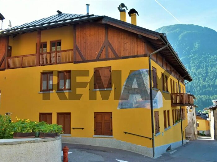 Appartamento trilocale in vendita in Dimaro Folgarida