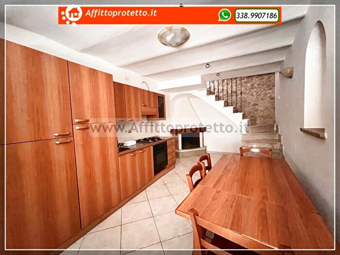 Appartamento trilocale in affitto in Via Spirito Santo, Maranola Trivio, Formia