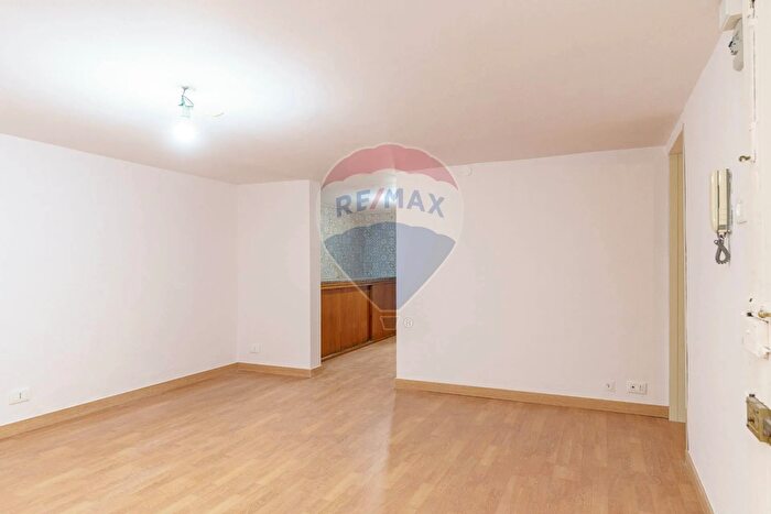 Appartamento bilocale in vendita in Via Pietro Novelli, Catania