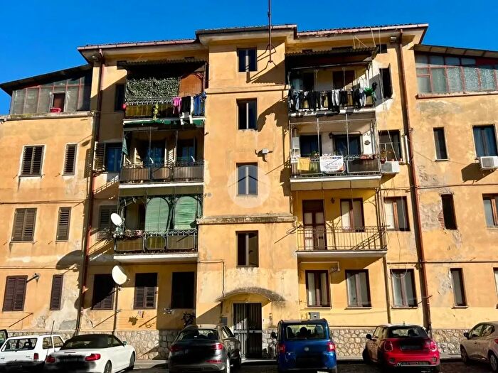 Appartamento trilocale in vendita in Piazza Spirito Santo, Cosenza