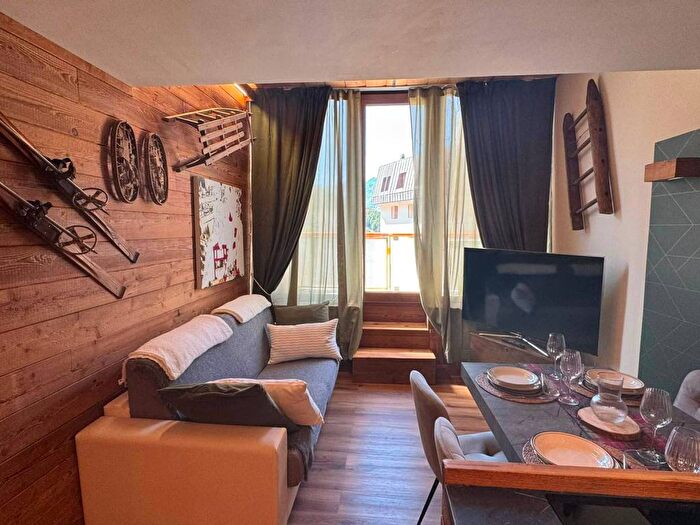 Appartamento trilocale in affitto in Via Monte Rotta, Colle Sestriere, Sestriere