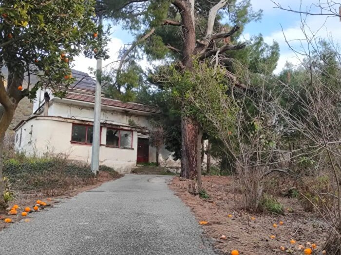 Casa con 8 locali in vendita in Viale Margherita, Sarno