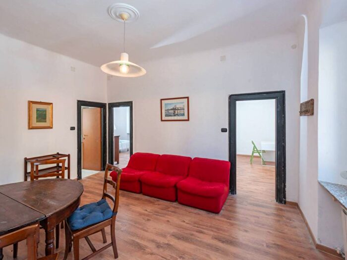 Appartamento quadrilocale in affitto in Via Fereggiano, Marassi, Genova