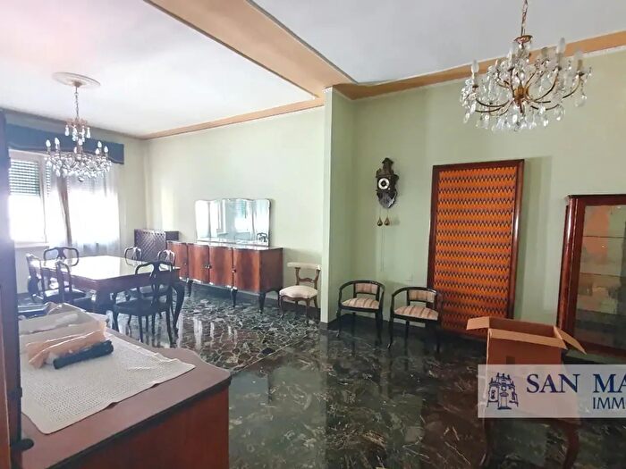 Appartamento quadrilocale in vendita in Viale Riviera Berica, Vicenza