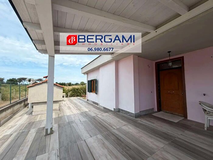 Casa con 5 locali in vendita in Via Gavignano, Nettuno